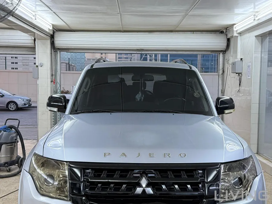 Pajero Silver - Full Option | Year 2016